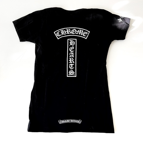 BNWOT Authentic Chrome Hearts Black V Neck T-shirt - Picture 2 of 5